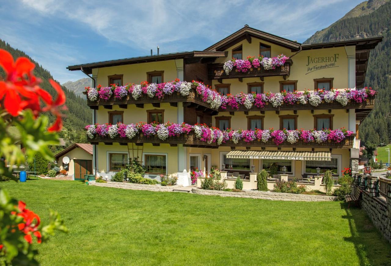 Hotel Jaegerhof カウナータール エクステリア 写真