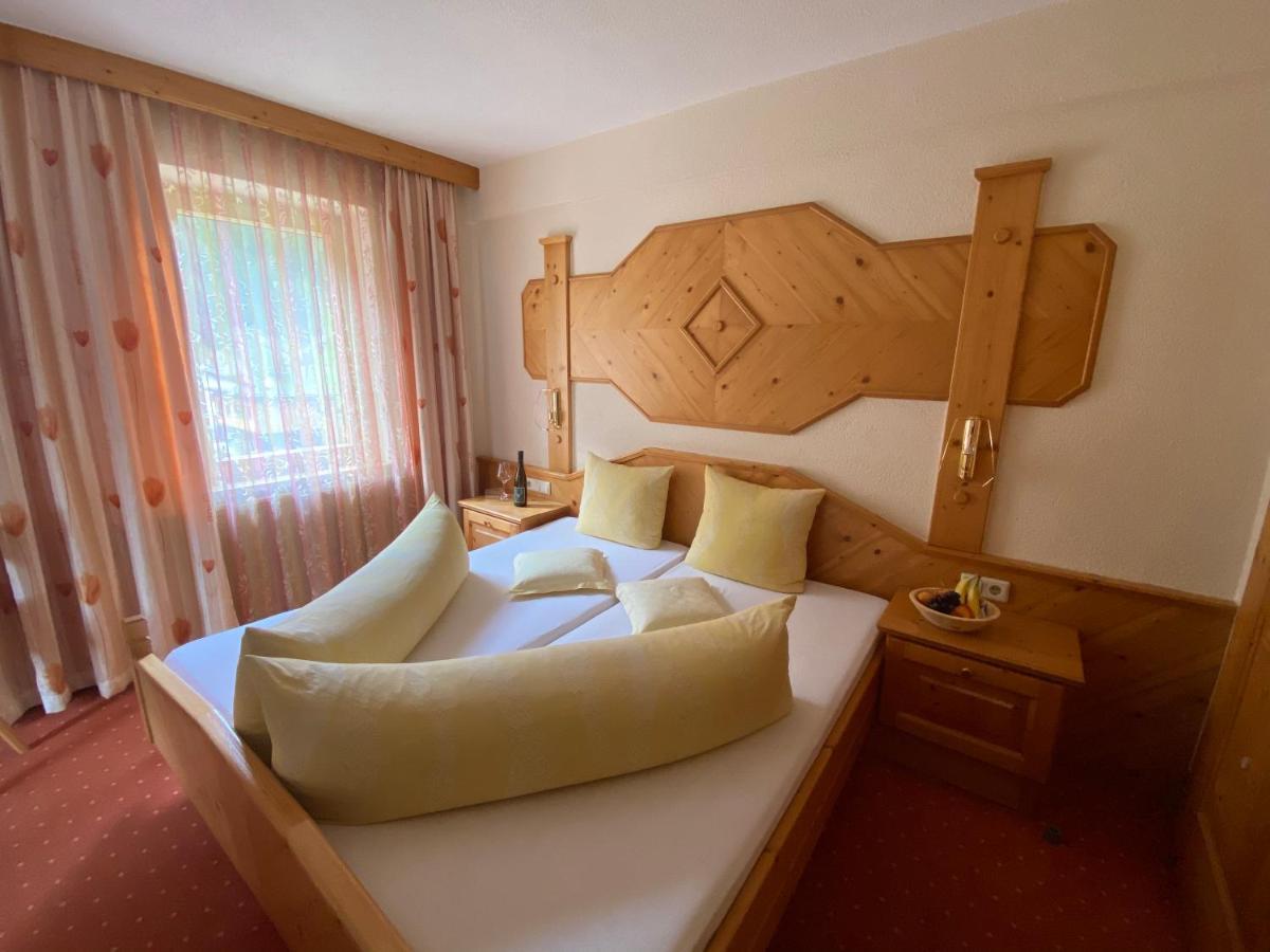 Hotel Jaegerhof カウナータール エクステリア 写真